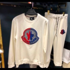 Moncler white pants and top2022. Brand new w/tags